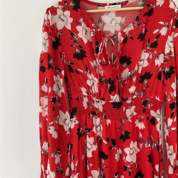 Lily and Lionel Floral Red Maxi Dress Size Small Shirred Waist Tie Neck - Picture 4 of 8